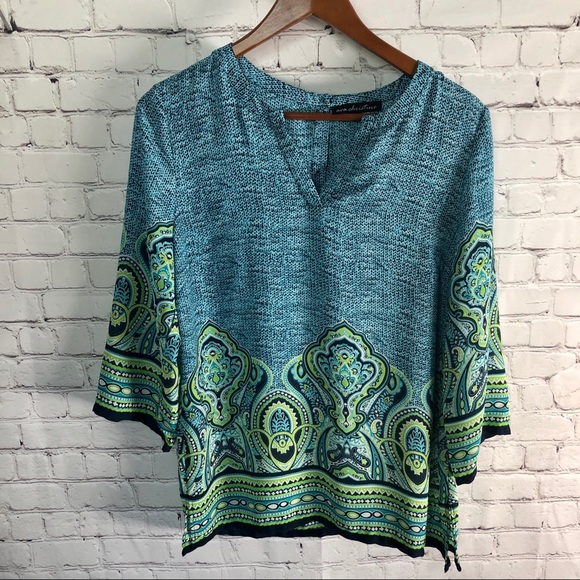 AVA CHRISTINE Tops - AVA CHRISTINE Lightweight Blouse Size Medium